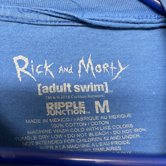 RICK&MORTY T SHIRT. MEDIUM - Picture 5 of 7
